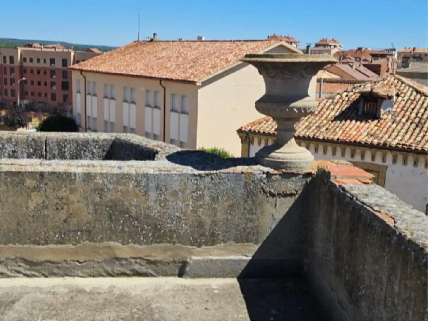 Einfamilien-Reihenhaus zum Verkauf in Calle Caba, 1, Almazán Außenansicht von Einfamilien-Reihenhaus zum Verkauf in Almazán mit Heizung, Terrasse und Abstellraum