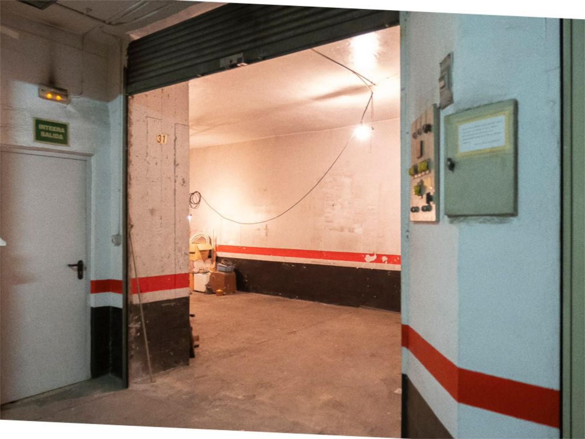 Garage for sale in Bilbao 