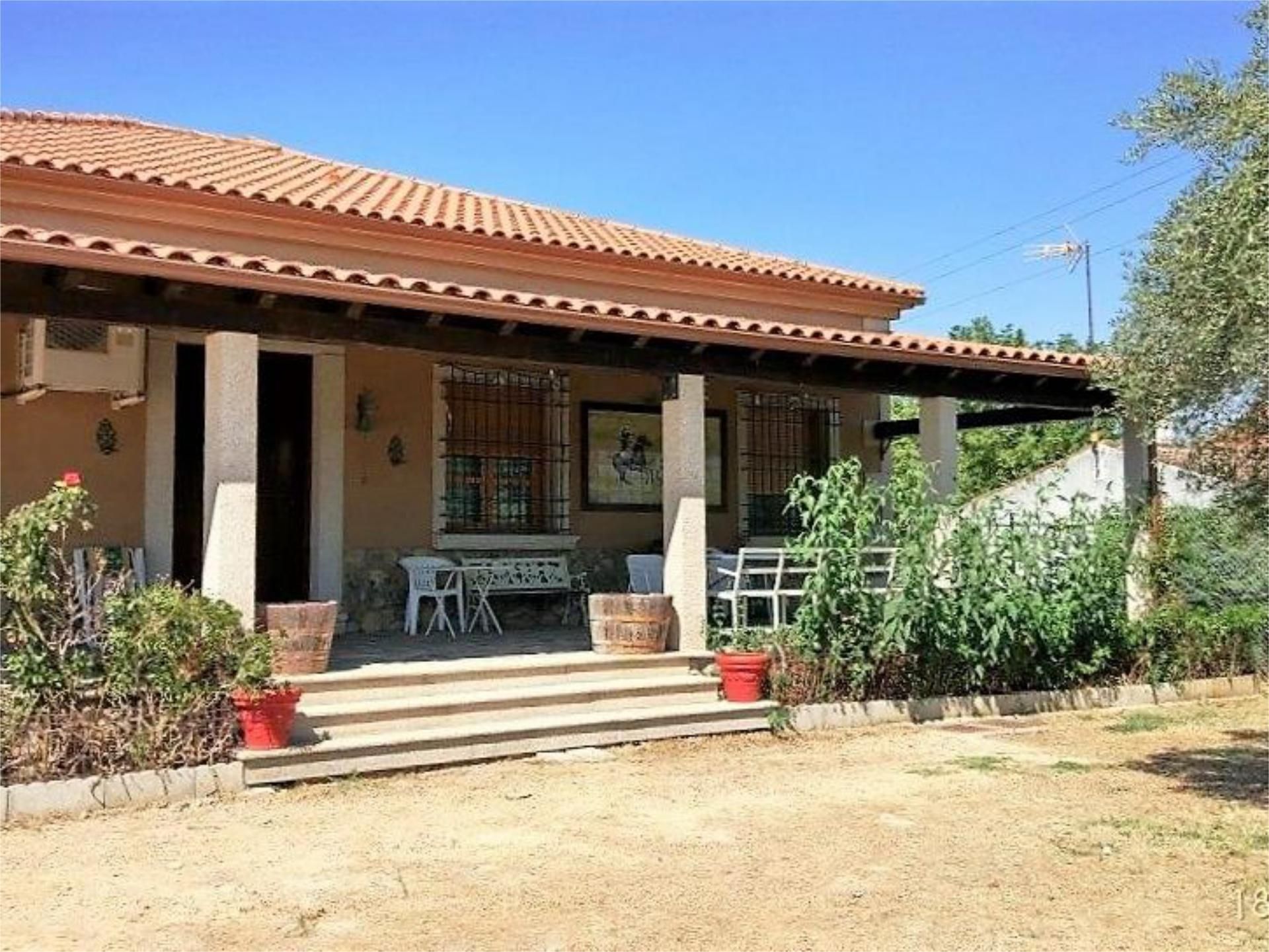Jardí de Casa o xalet en venda en Coria