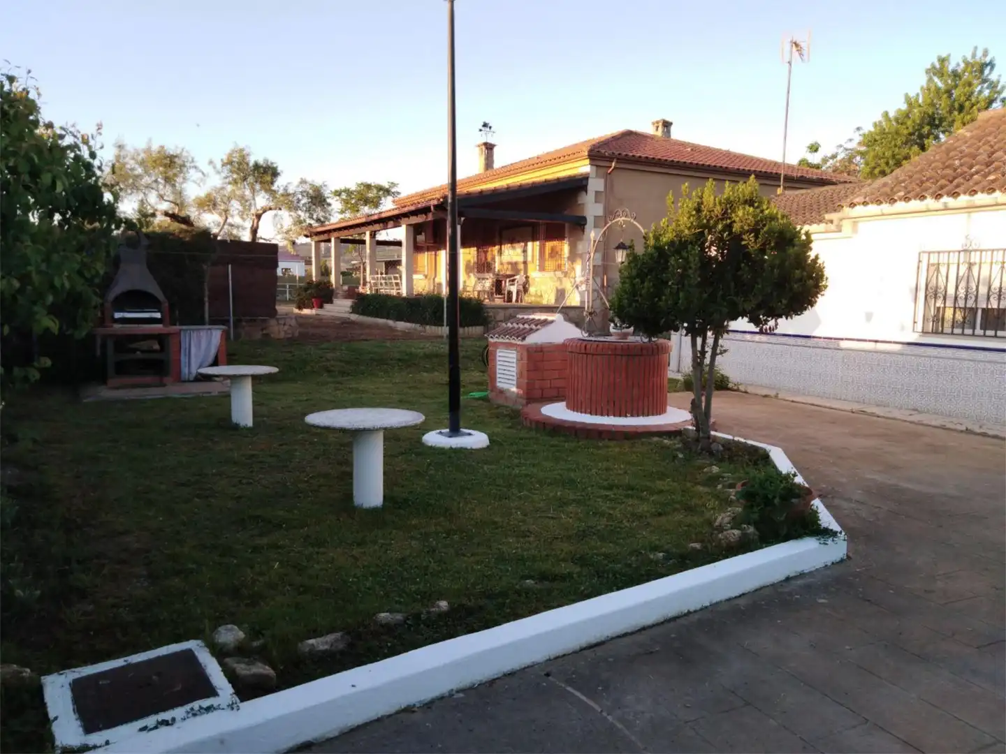 Houses for sale in Coria  with Private garden, Storage room and Furnished