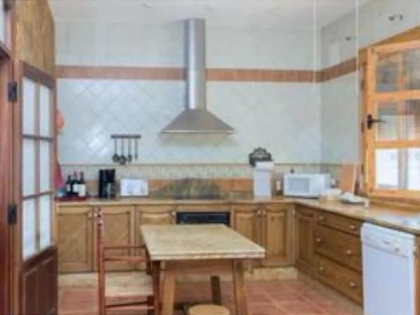 Kitchen of Houses for sale in Coria  with Private garden, Storage room and Furnished