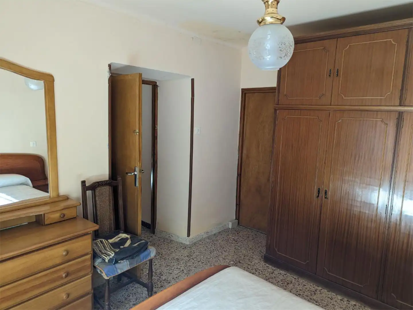 Casa adosada en venda a Calle Don Rufino Arrimadas, 17, Salmoral Dormitori de Casa adosada en venda en Salmoral