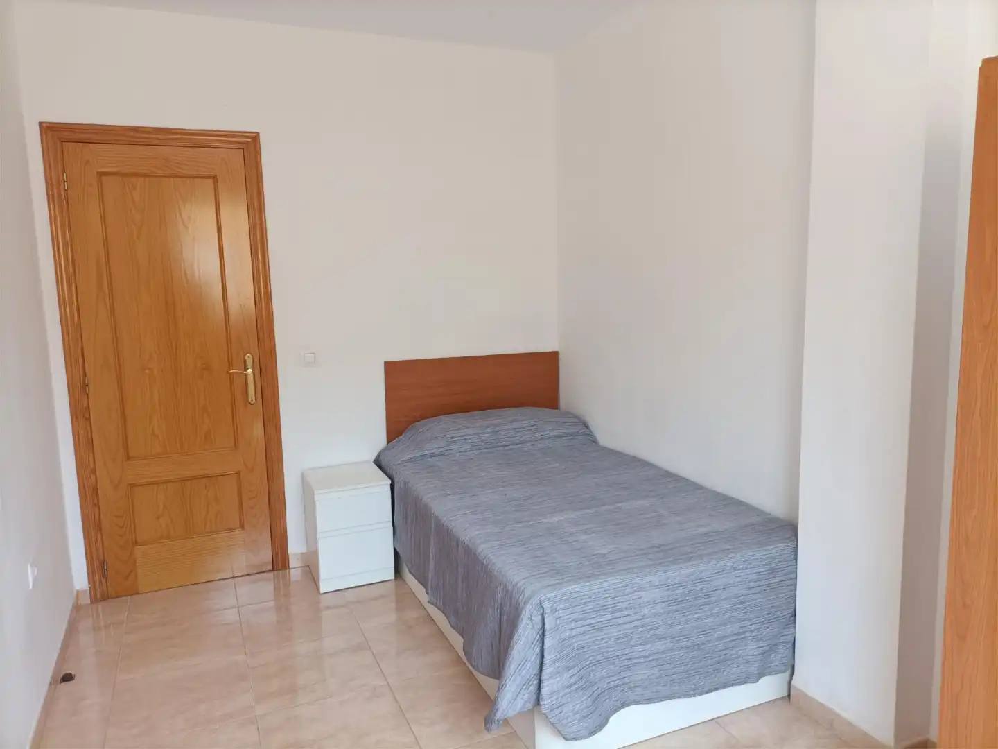 Habitación en Paseo del Generalife, 65, Huércal de Almería Habitación en Paseo del Generalife, 65, Huércal de Almería