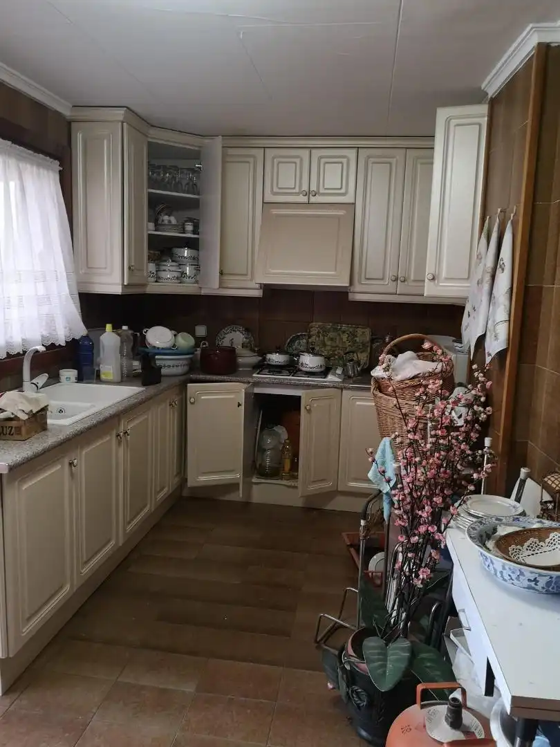 Flat for sale in Calle Dionisio Guardiola, 8, Jumilla Kitchen of Flat for sale in Jumilla with Air Conditioner, Parquet flooring and Terrace