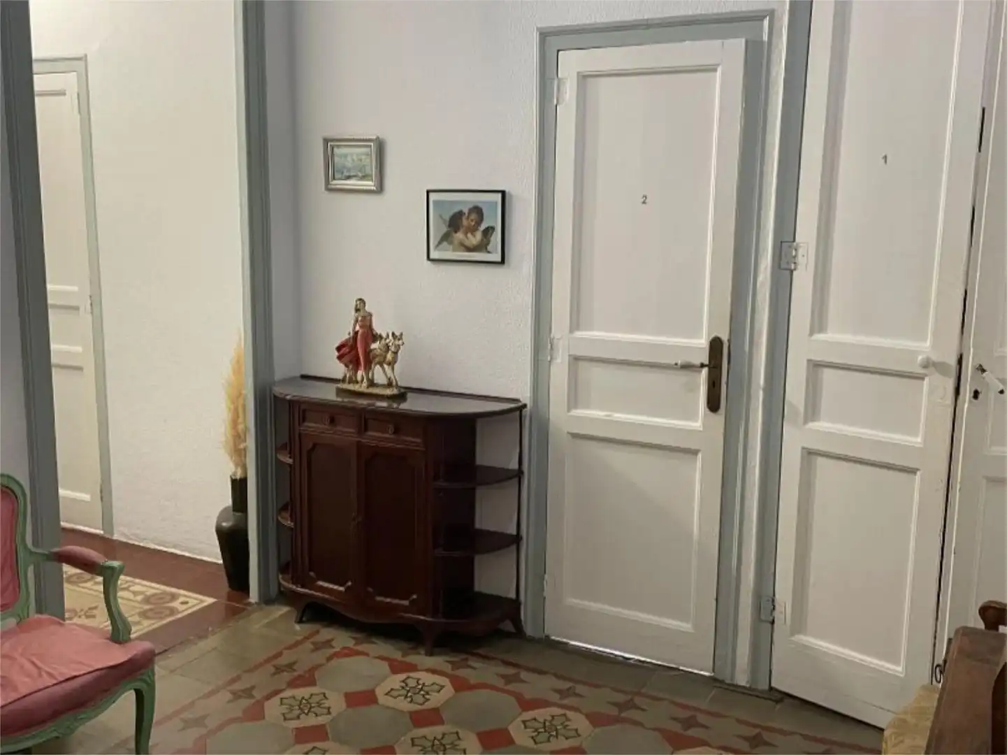 Habitació a Ronda de Sant Pau, 4, El Raval Pis per a compartir en Barcelona amb Aire condicionat, Calefacció i Moblat