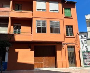 Vista exterior de Casa adosada en venda en Ponferrada