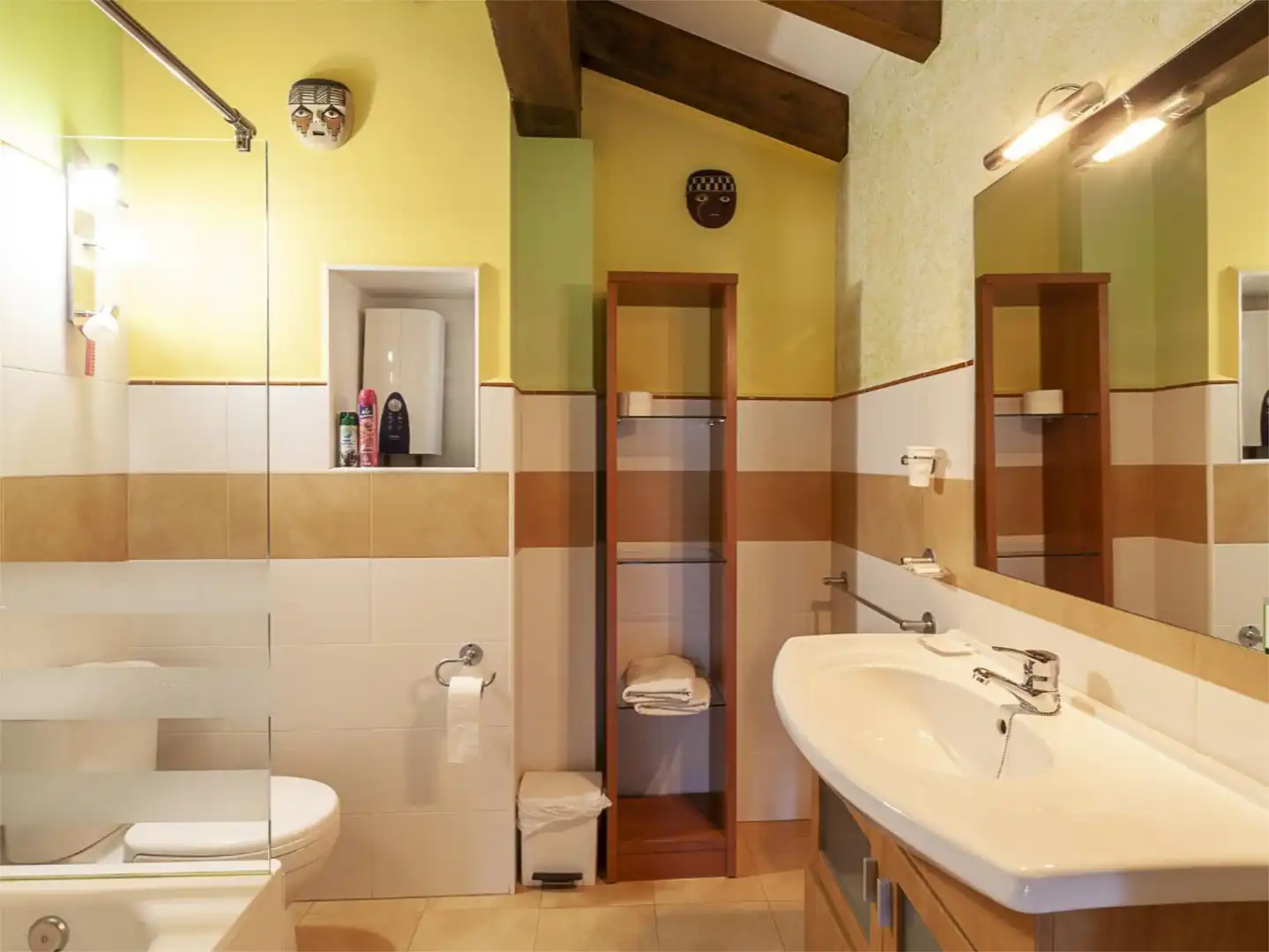 Büro zum Verkauf in Barrio Rumoroso, Polanco Badezimmer von Büro zum Verkauf in Polanco