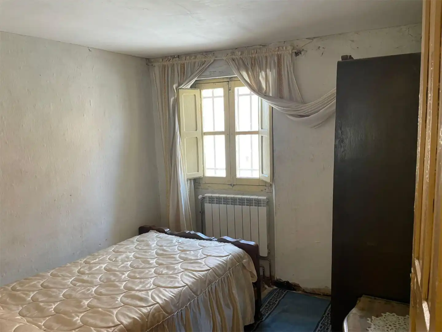 Finca rústica en venda a Travesía Cementerio Viejo, 5, Ferral del Besnega Dormitori de Finca rústica en venda en San Andrés del Rabanedo amb Calefacció, Parquet i Traster