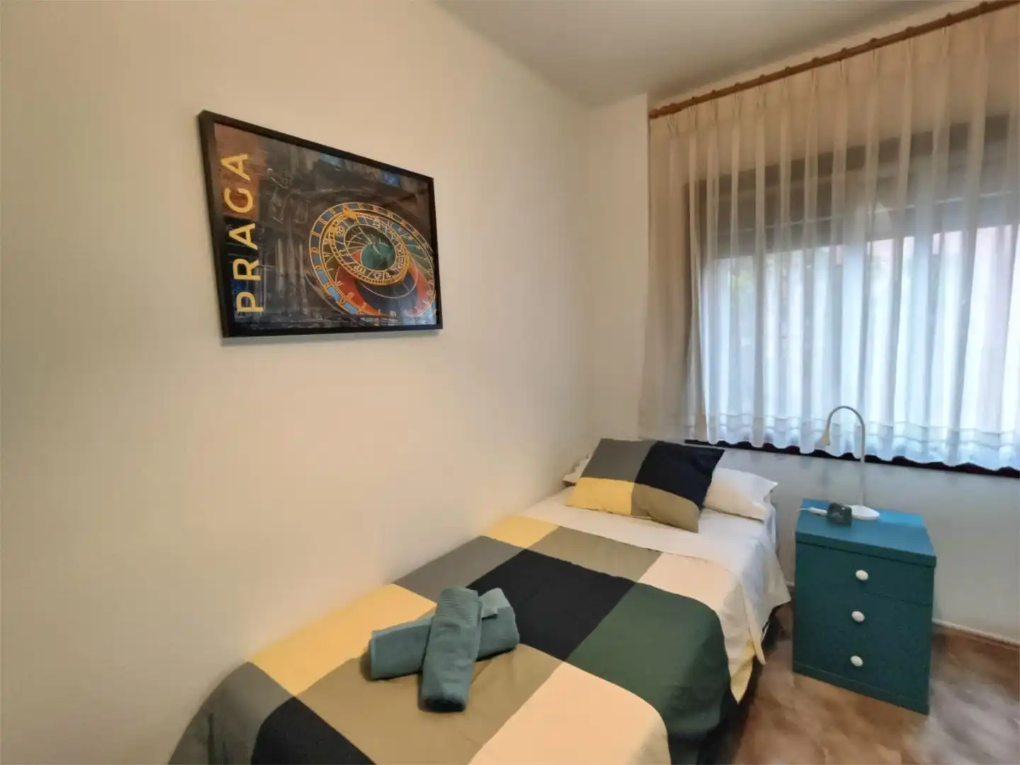 Room in Calle de Vicente López Abadía, 1, La Magdalena Room in Calle de Vicente López Abadía, 1, La Magdalena