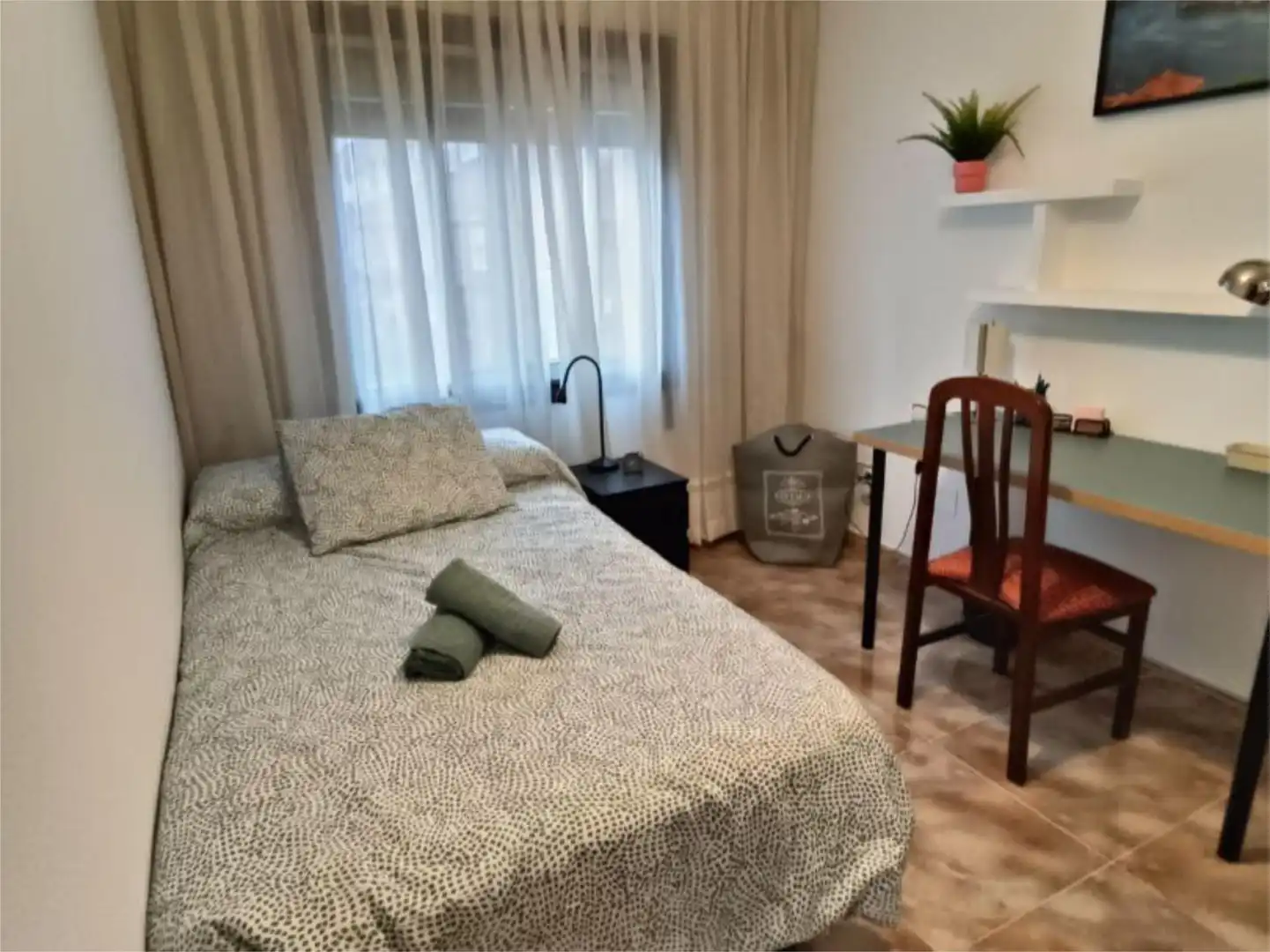 Room in Calle de Vicente López Abadía, 1, La Magdalena Room in Calle de Vicente López Abadía, 1, La Magdalena