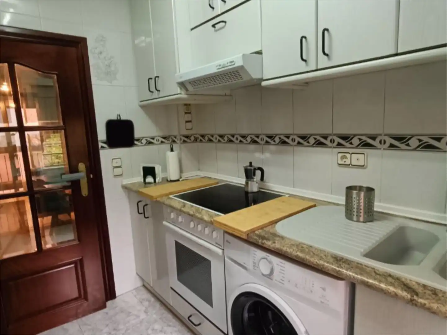 Room in Calle de Vicente López Abadía, 1, La Magdalena Room in Calle de Vicente López Abadía, 1, La Magdalena
