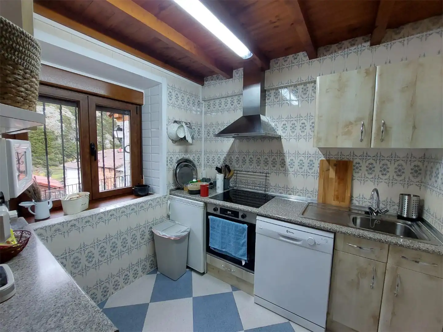 Casa o chalet de alquiler en Calle la Cuesta, Boca de Huérgano Casa o chalet de alquiler en Calle la Cuesta, Boca de Huérgano
