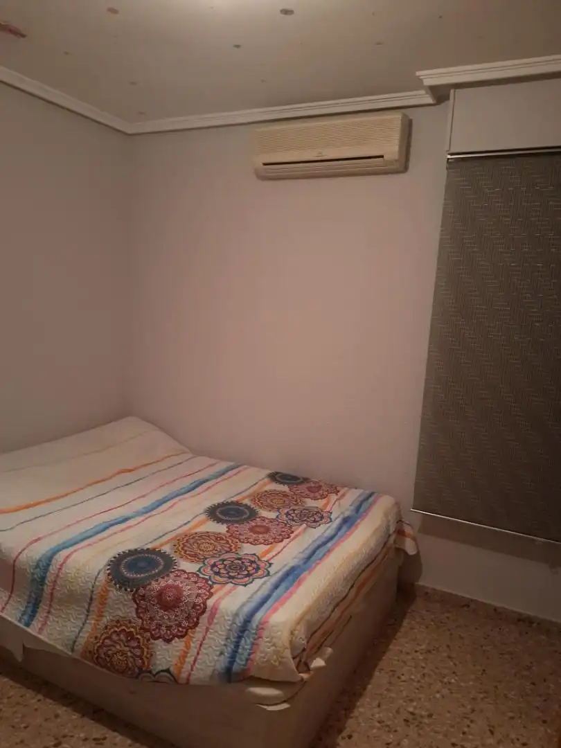 Habitación de Piso en venta en Villanueva de Castellón con Aire acondicionado, Parking comunitario y Balcón