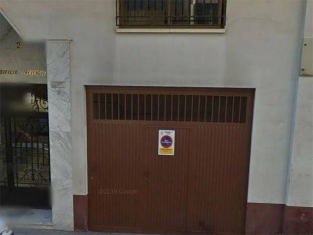 Garaje en Alquiler en Calle Reina Aixa, 7 en Guadix