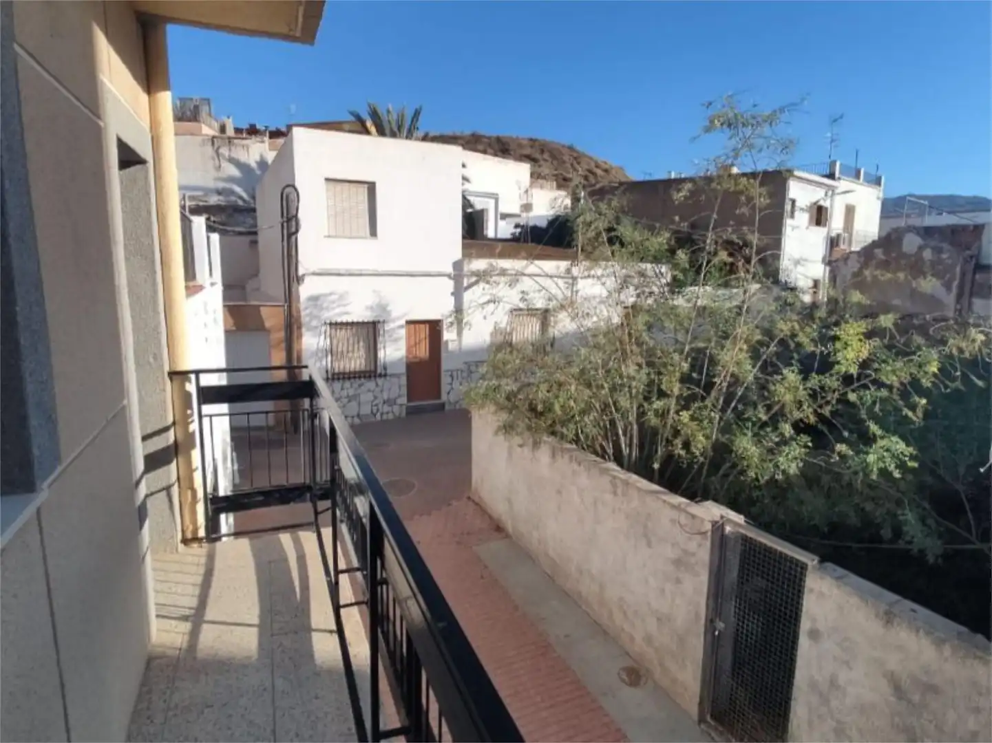Casa adosada en venda a Avenida de la Libertad, 4, Turre Vista exterior de Casa adosada en venda en Turre amb Terrassa i Balcó