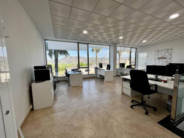 Oficina en Alquiler en Avenida Diputacion Provincial, 33 en Llanera de Ranes