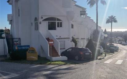 Casa adosada en alquiler en calahonda