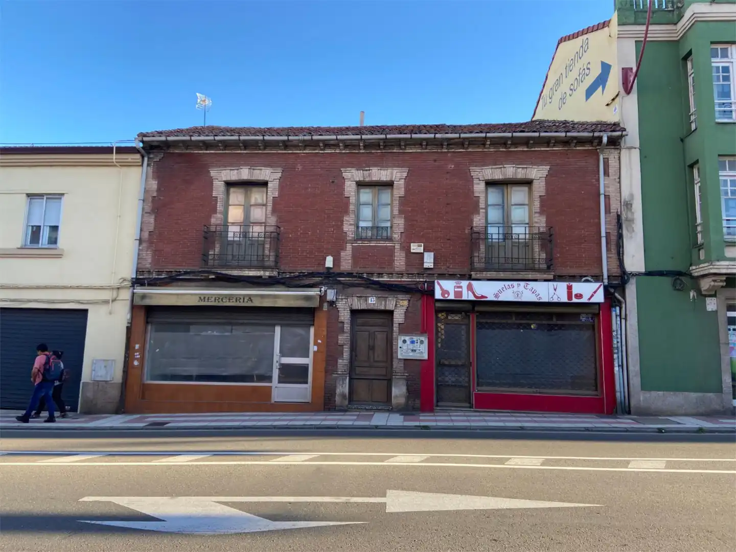Vista exterior de Casa adosada en venta en San Andrés del Rabanedo