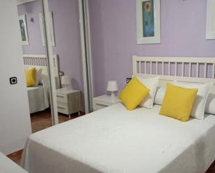 Bedroom of Flat to share in  Sevilla Capital  with Air Conditioner and Terrace