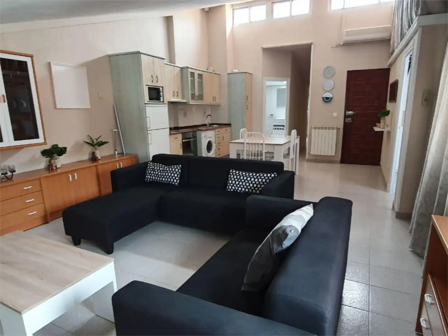 Ático en venta en Calle Mayor, 12, Arnedo Sala de estar de Ático en venta en Arnedo con Aire acondicionado
