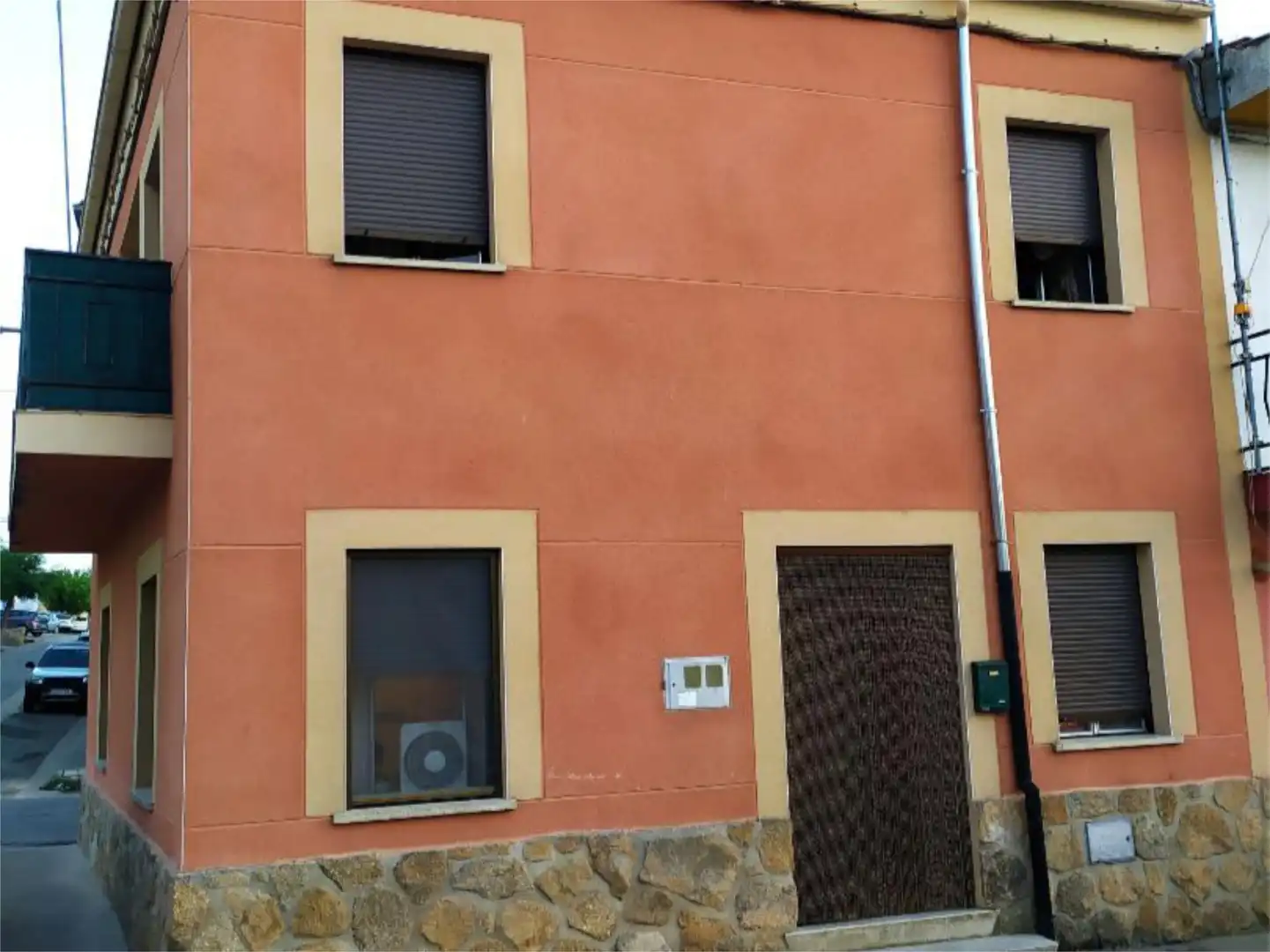 Casa adosada en venda a Calle Salas Pombo, 24, Hinojosa de Duero Vista exterior de Casa adosada en venda en Hinojosa de Duero amb Balcó