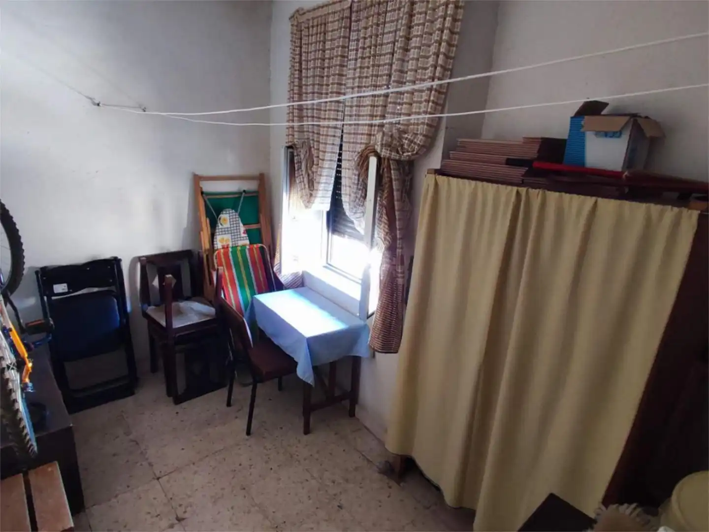 Casa adosada en venda a Calle Salas Pombo, 24, Hinojosa de Duero Dormitori de Casa adosada en venda en Hinojosa de Duero amb Balcó