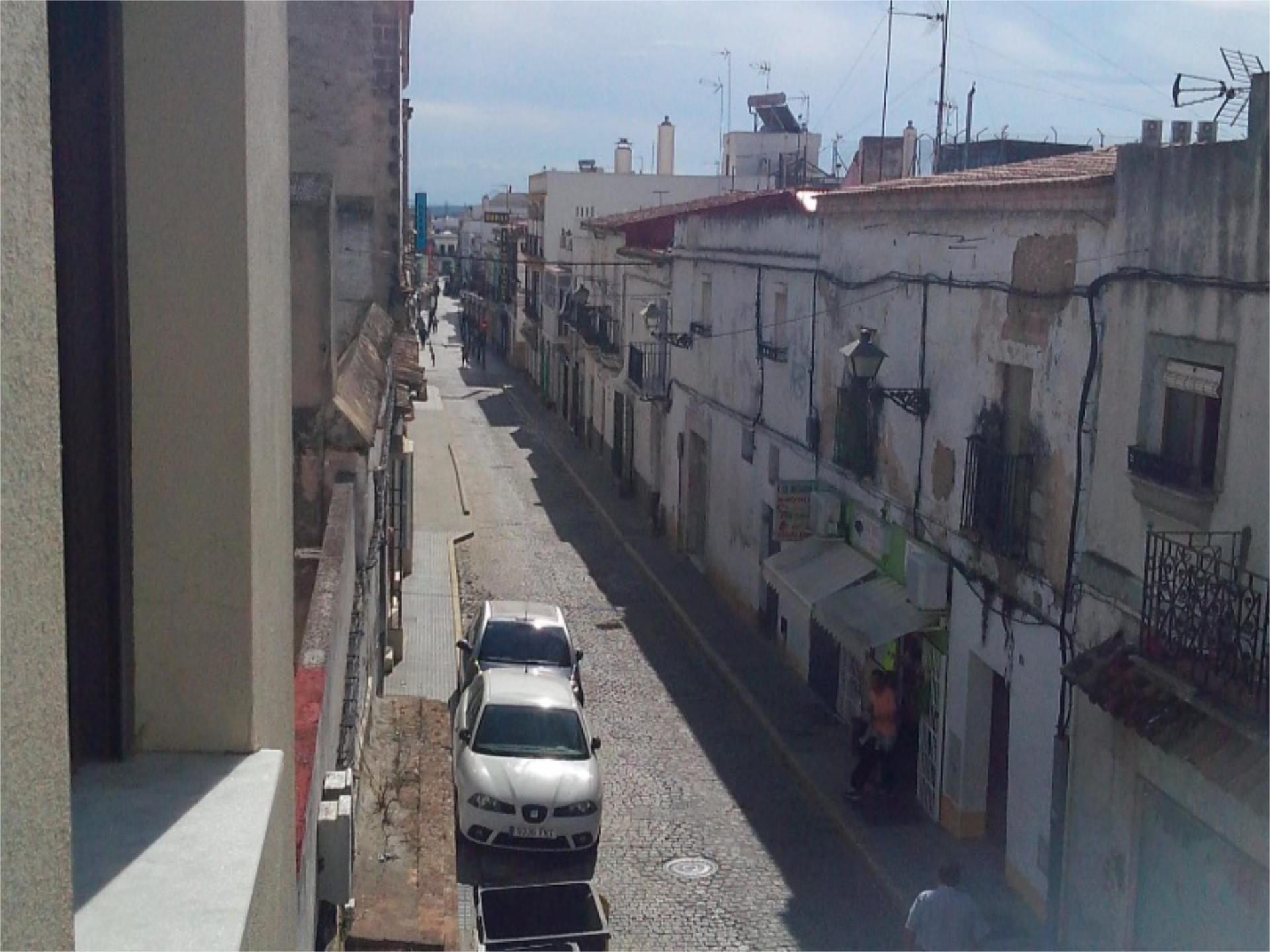 Vista exterior de Pis en venda en El Puerto de Santa María amb Parquet i Balcó