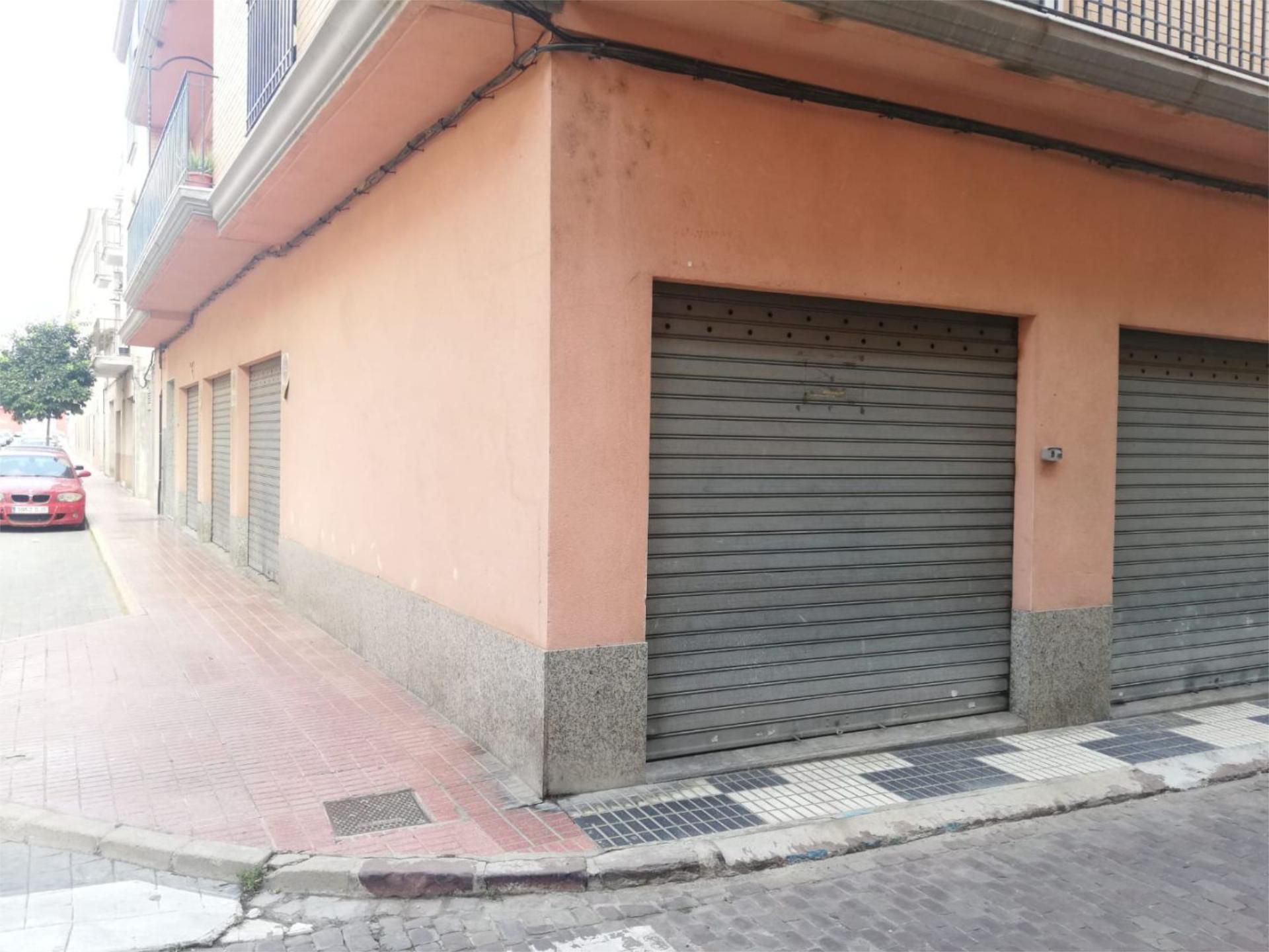 Vista exterior de Garatge en venda en Algemesí