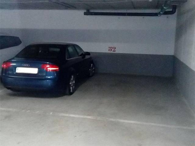 Garaje en Venta en Barrio Mijares, 9 en Santillana del Mar