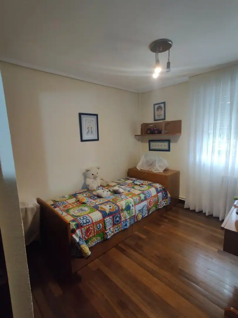 Flat for sale in Calle Quintanilla de Sotoscueva, 19, Merindad de Sotoscueva Bedroom of Flat for sale in Merindad de Sotoscueva with Heating, Parquet flooring and Terrace
