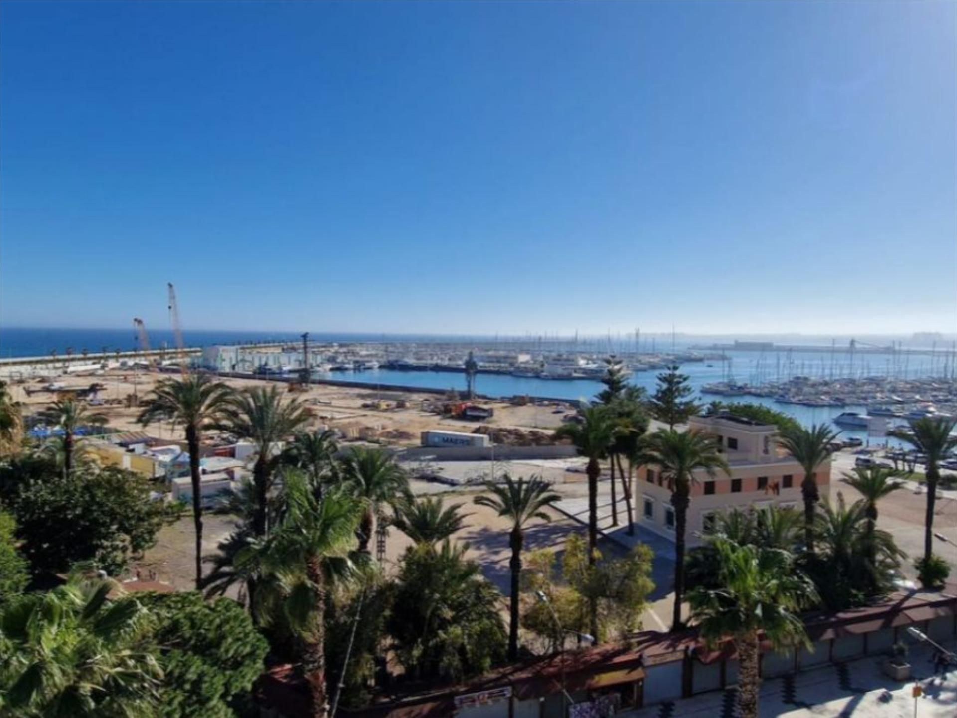 Pis de lloguer a Plaza de Capdepont, 1, Centro - Muelle Pesquero