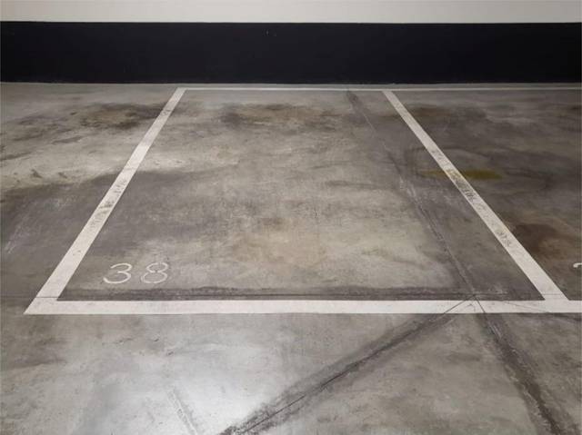 Garaje en Alquiler en Avenida de Secundino Zuazo, 4 en Valdebebas - Valdefuentes