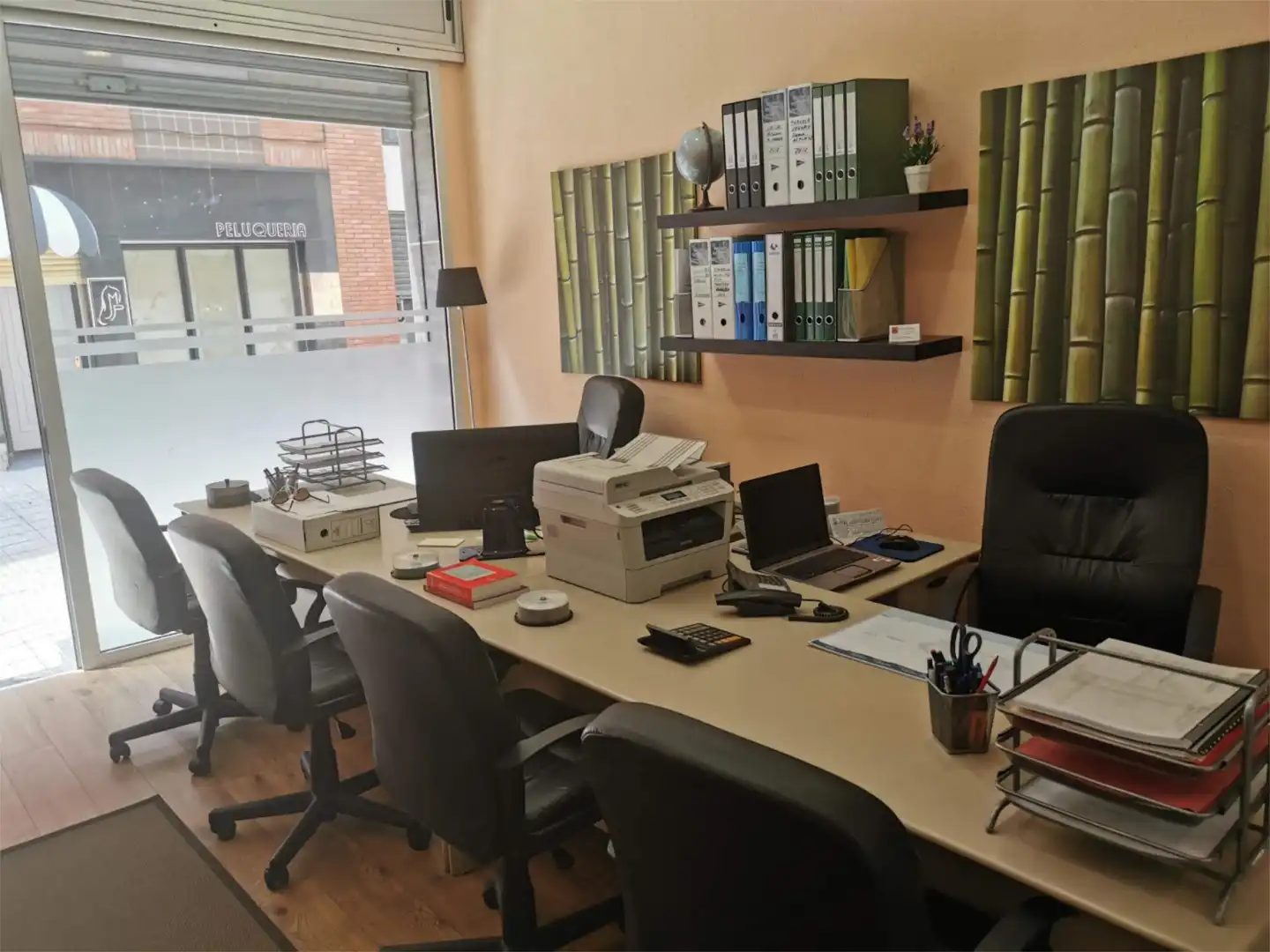 Oficina de lloguer a Calle Fray Ceferino, 51, Milán - Pumarín Oficina de lloguer en Oviedo