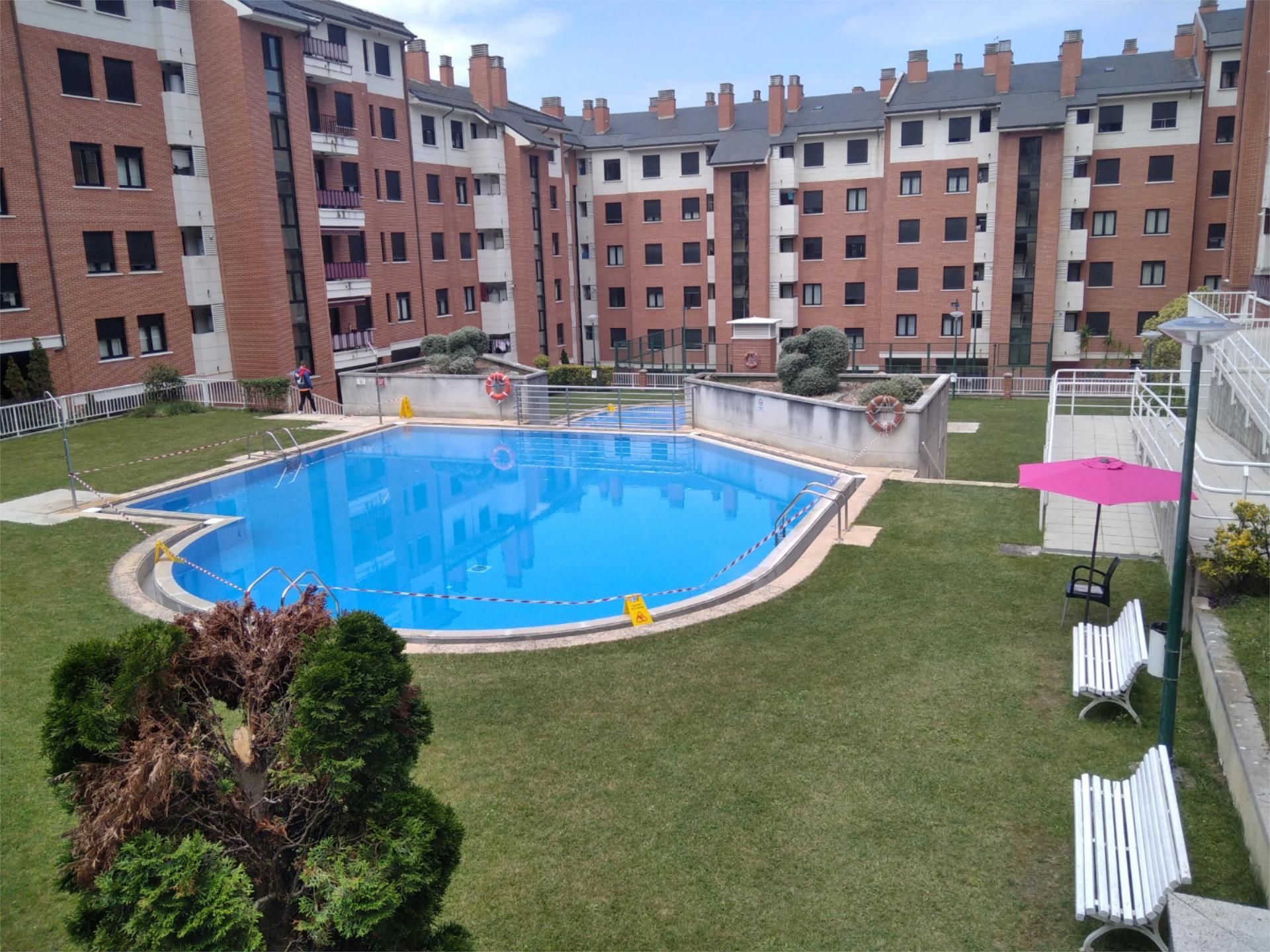 Swimming pool of Flat for sale in Castro-Urdiales  with Swimming Pool