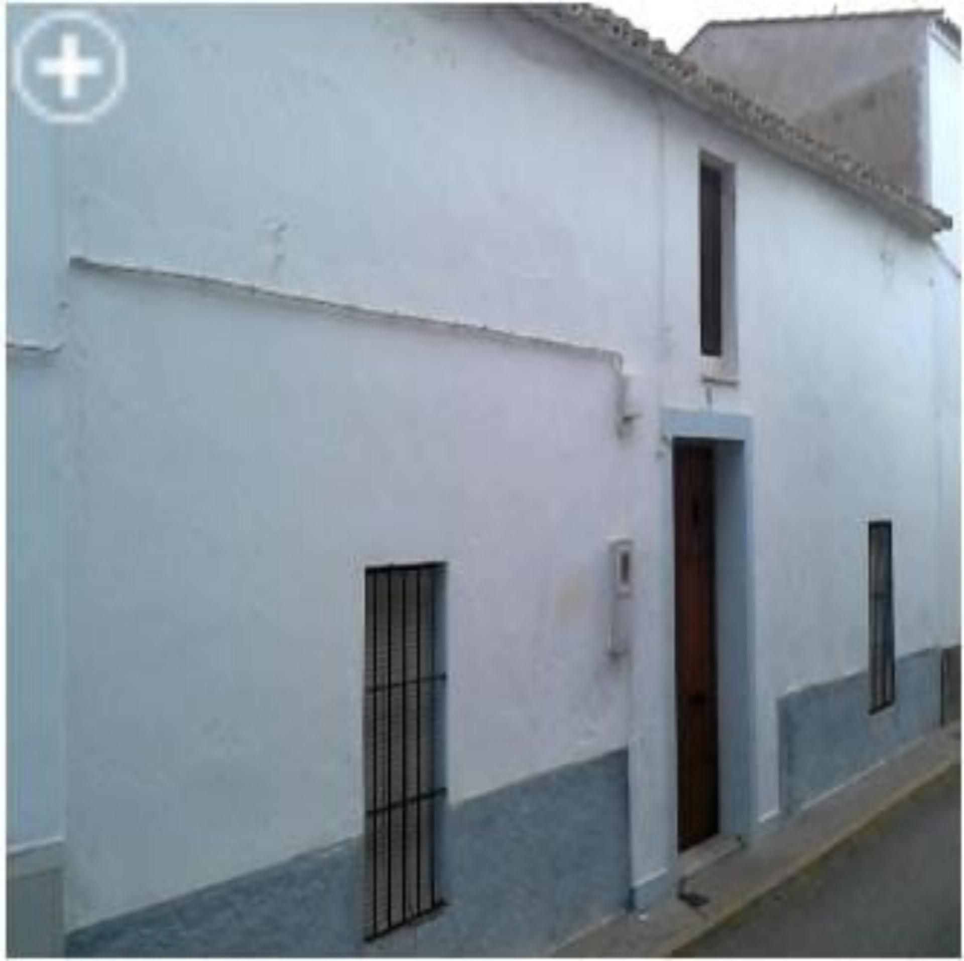 Exterior view of Single-family semi-detached for sale in Valencia de las Torres