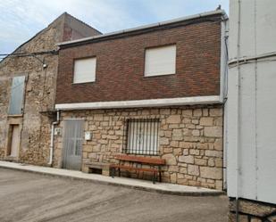 Exterior view of Single-family semi-detached for sale in Aldeadávila de la Ribera