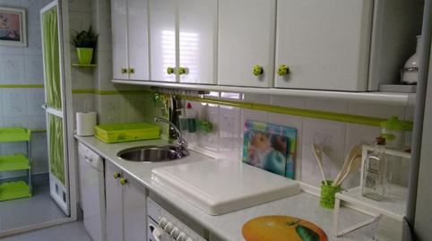 Photo 5 of Flat to share in Avenida de las Ciencias, 36, Colores -  Entreparques, Sevilla