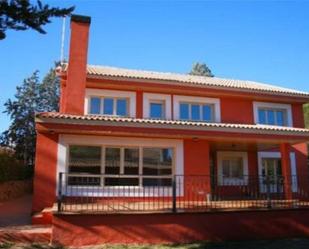 Vista exterior de Casa o xalet en venda en Torrelodones amb Terrassa