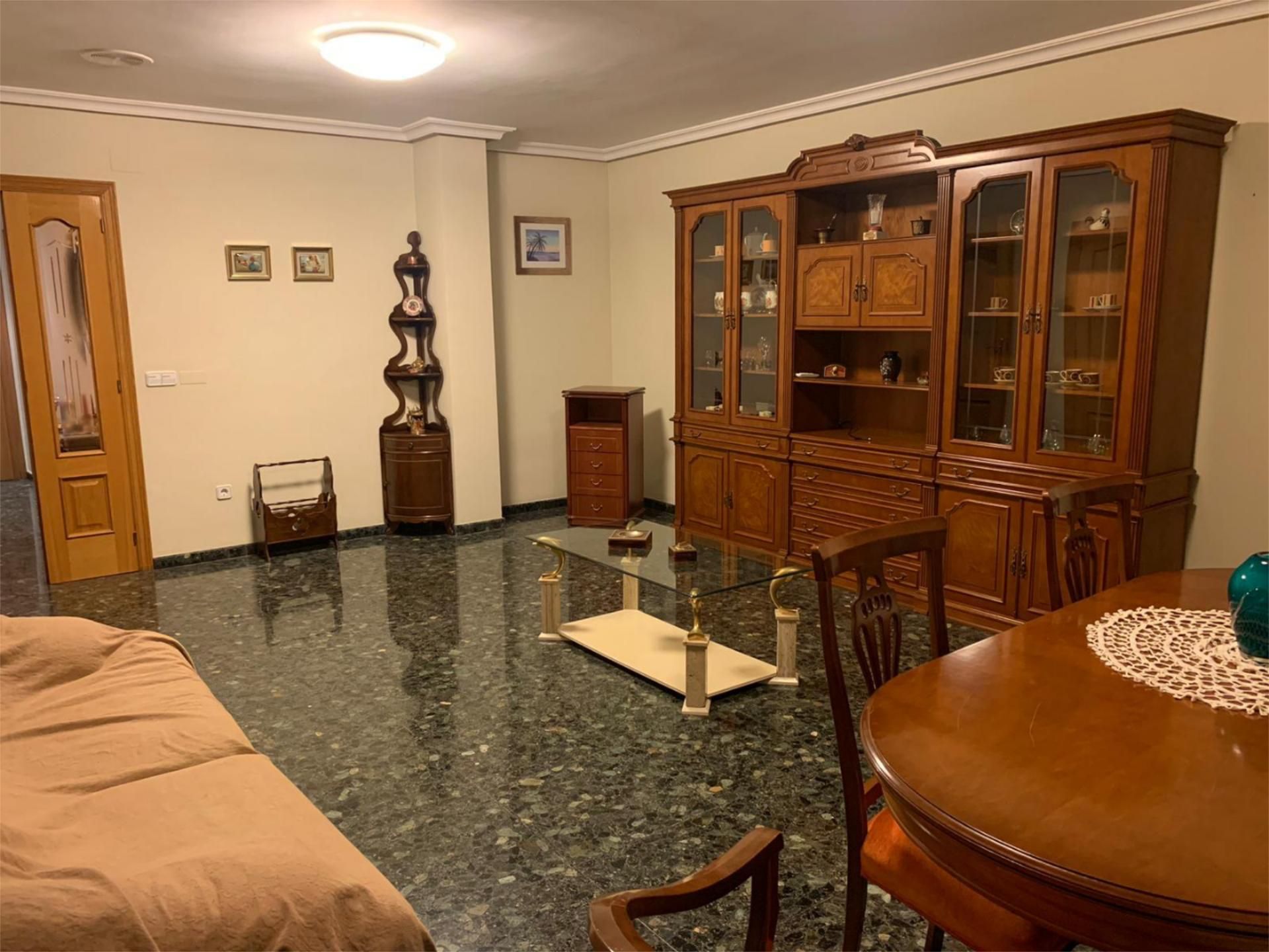 Living room of Flat to rent in Villena  with Air Conditioner, Storage room and Furnished