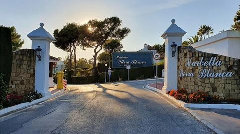 Piso en venta en Arrabal Camino Viejo Istan, 18a, Sierra Blanca, Marbella - imagen 2 Foto 2 de Piso en venta en Arrabal Camino Viejo Istan, 18a, Sierra Blanca, Marbella