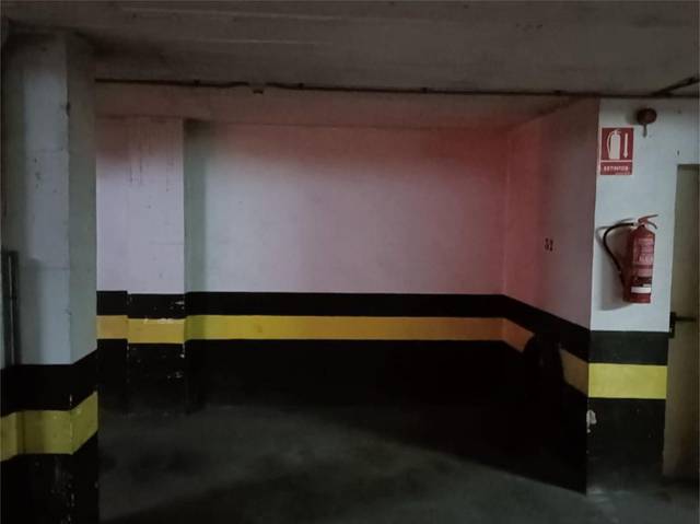 Garaje en Venta en Carrer de Ticià, 12 en Bons Aires