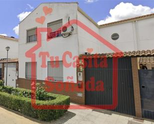 Garden of Single-family semi-detached for sale in Talavera la Real  with Air Conditioner, Private garden and Terrace