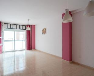 Flat for sale in Constantí  with Storage room, Community parking and Balcony