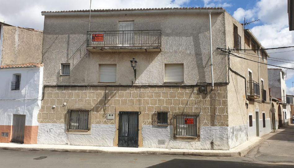 Single-family semi-detached for sale in Calle Juan Rovira Tarazona, 39, Valdefuentes, Cáceres - image 1 Photo 1 of Single-family semi-detached for sale in Calle Juan Rovira Tarazona, 39, Valdefuentes, Cáceres