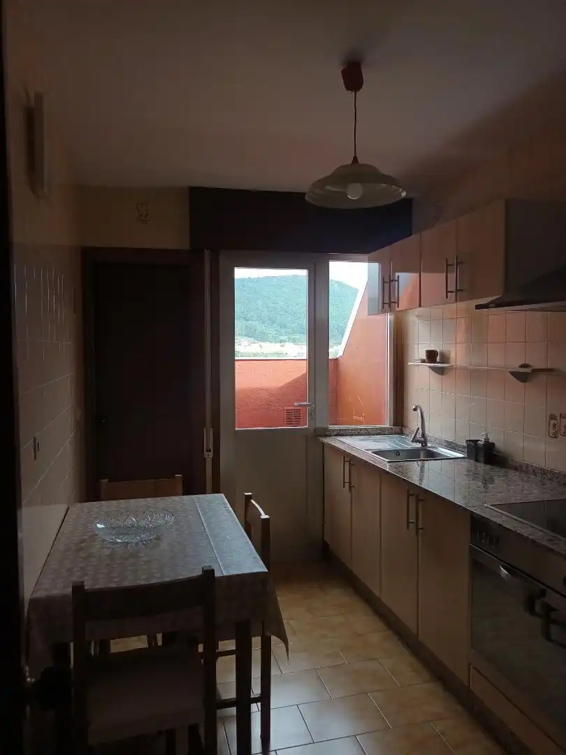 Piso en venta en Avenida Bos Aires, 57, Muros Cocina de Piso en venta en Muros con Terraza