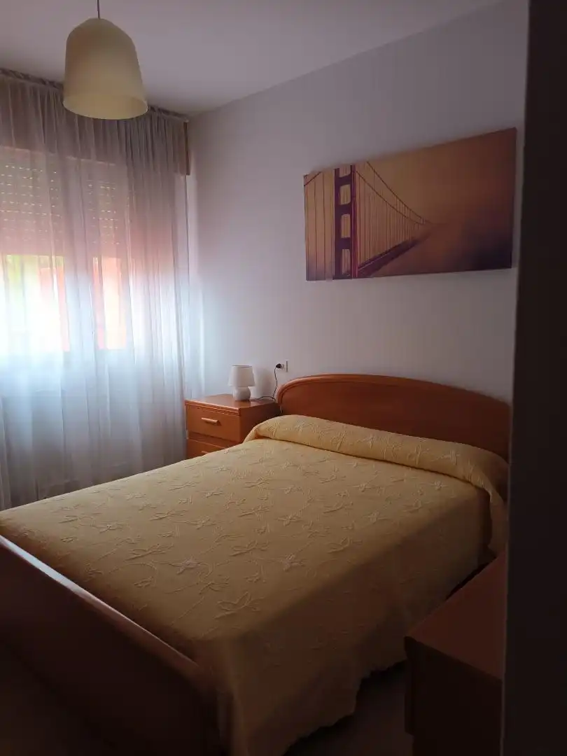 Piso en venta en Avenida Bos Aires, 57, Muros Habitación de Piso en venta en Muros con Terraza