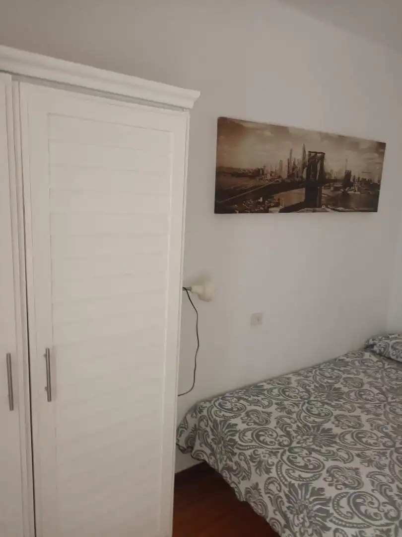 Piso en venta en Avenida Bos Aires, 57, Muros Habitación de Piso en venta en Muros con Terraza