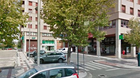 Garaje de alquiler en Plaza Pintor Paret, 5, Mendebaldea - Ermitagaña, Pamplona / Iruña - imagen 3 Foto 3 de Garaje de alquiler en Plaza Pintor Paret, 5, Mendebaldea - Ermitagaña, Pamplona / Iruña