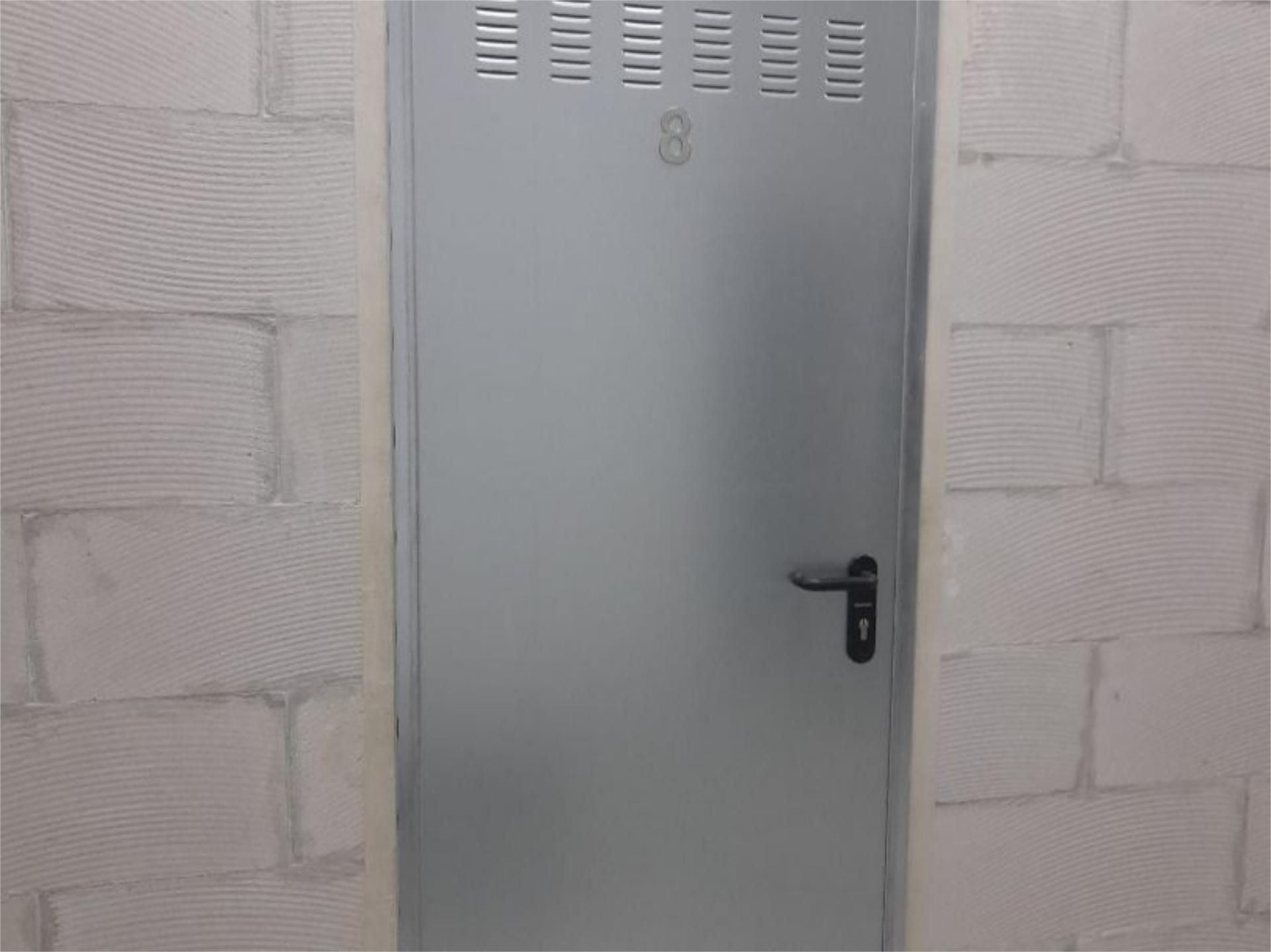 Box room to rent in Calle Azucena, 7, Centro