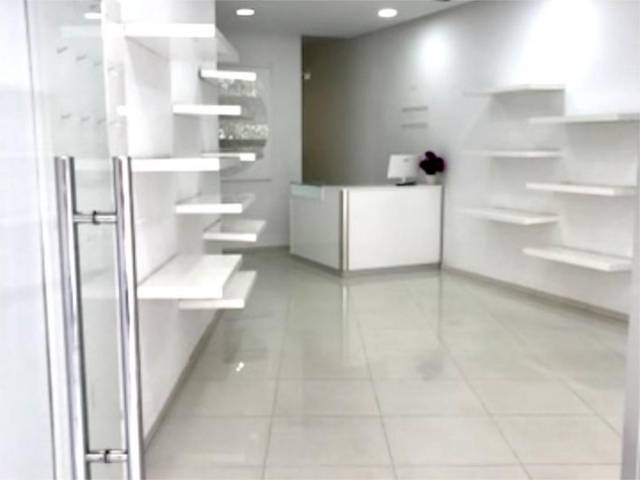 Local comercial en Alquiler en Calle Pablillos, 36 en Andújar